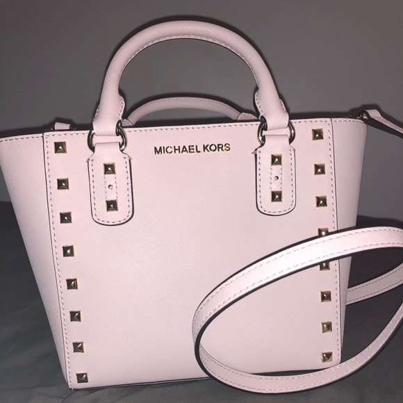 Studded rose Michael Kors handbag - Picture 2 of 5